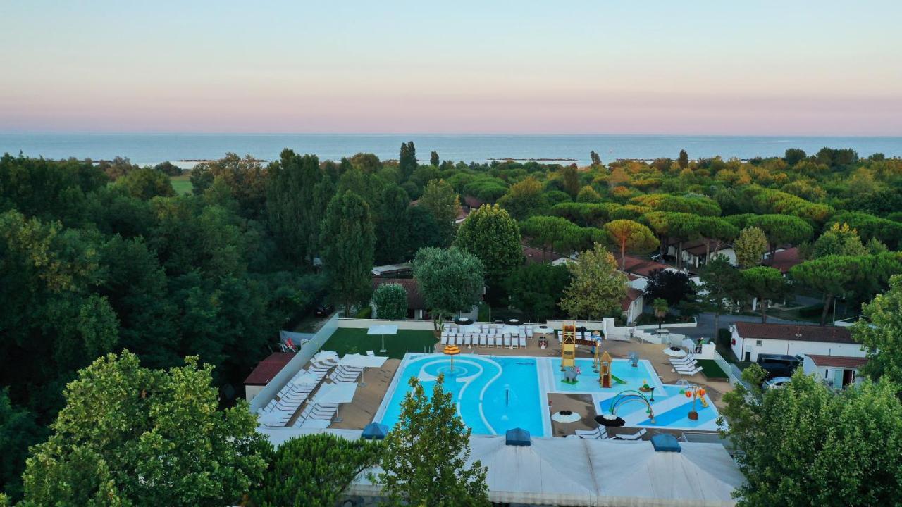 I Tre Moschettieri Camping Village リド・ディ・ポンポーザ エクステリア 写真