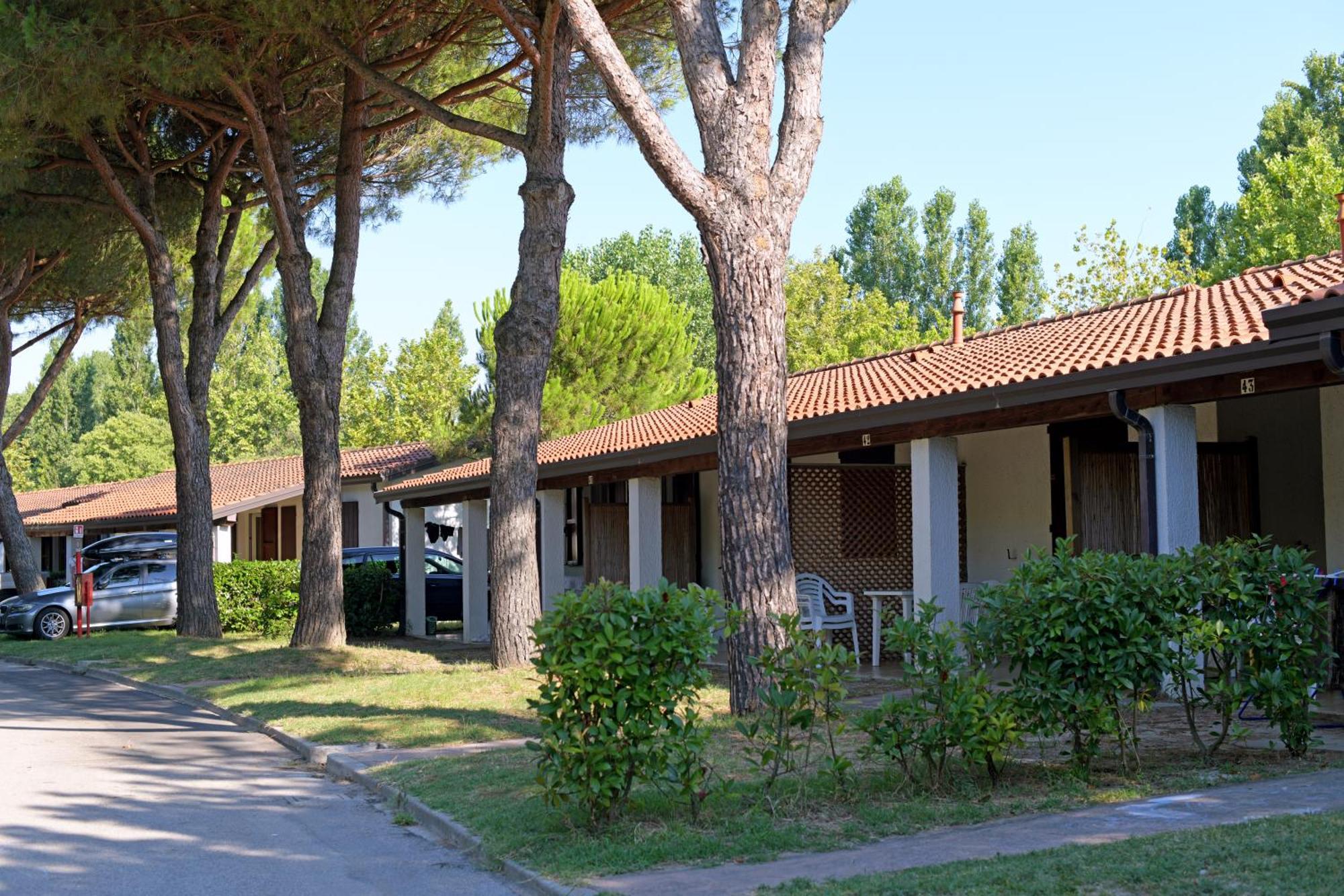 I Tre Moschettieri Camping Village リド・ディ・ポンポーザ エクステリア 写真