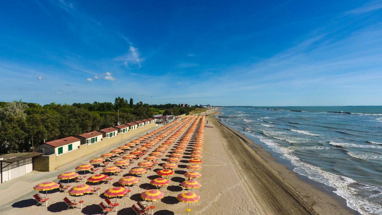I Tre Moschettieri Camping Village リド・ディ・ポンポーザ エクステリア 写真