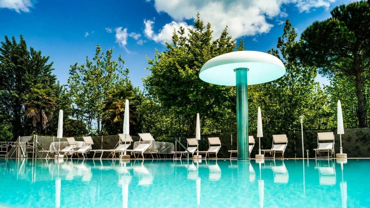 I Tre Moschettieri Camping Village リド・ディ・ポンポーザ エクステリア 写真