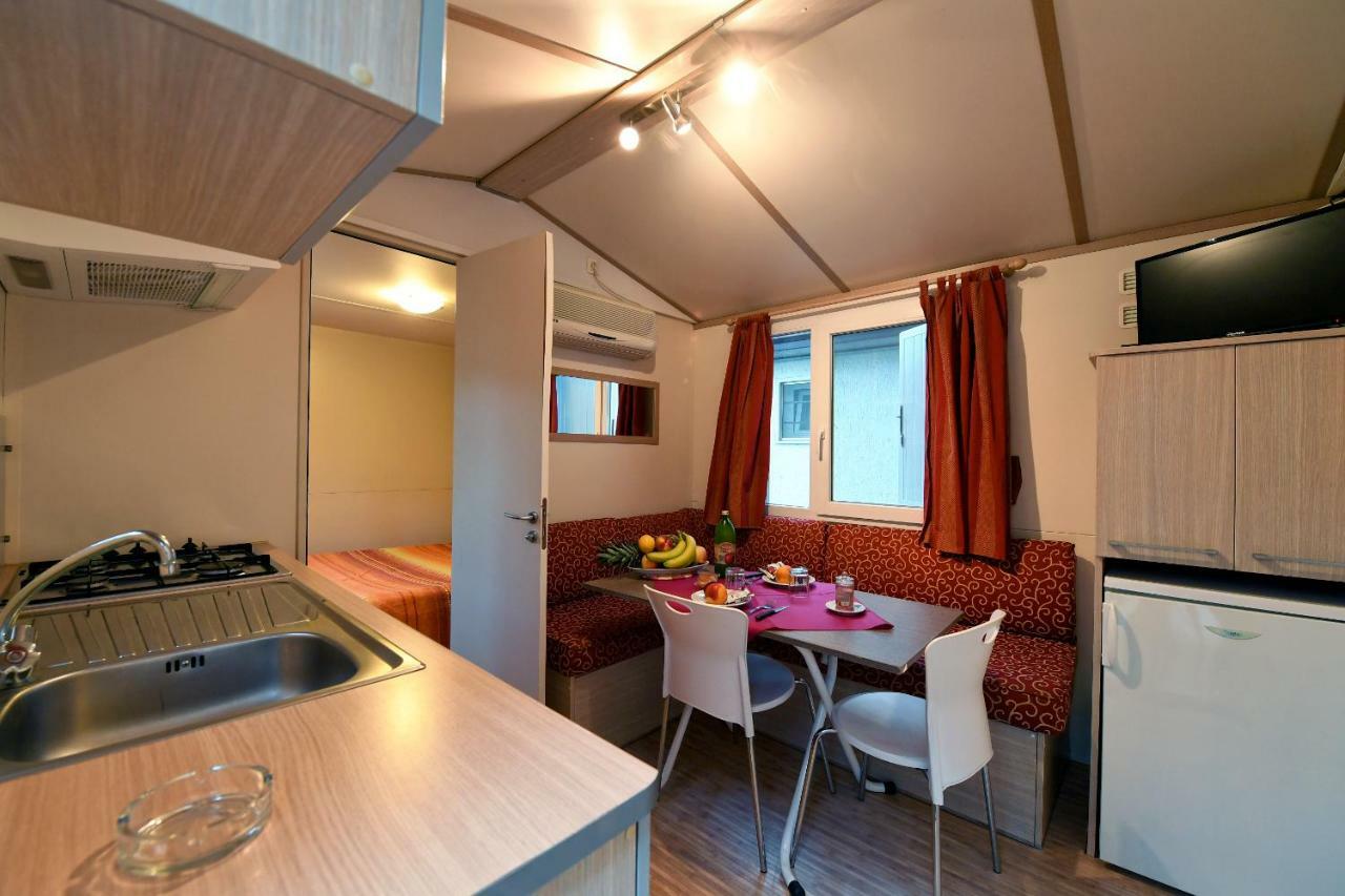 I Tre Moschettieri Camping Village リド・ディ・ポンポーザ エクステリア 写真